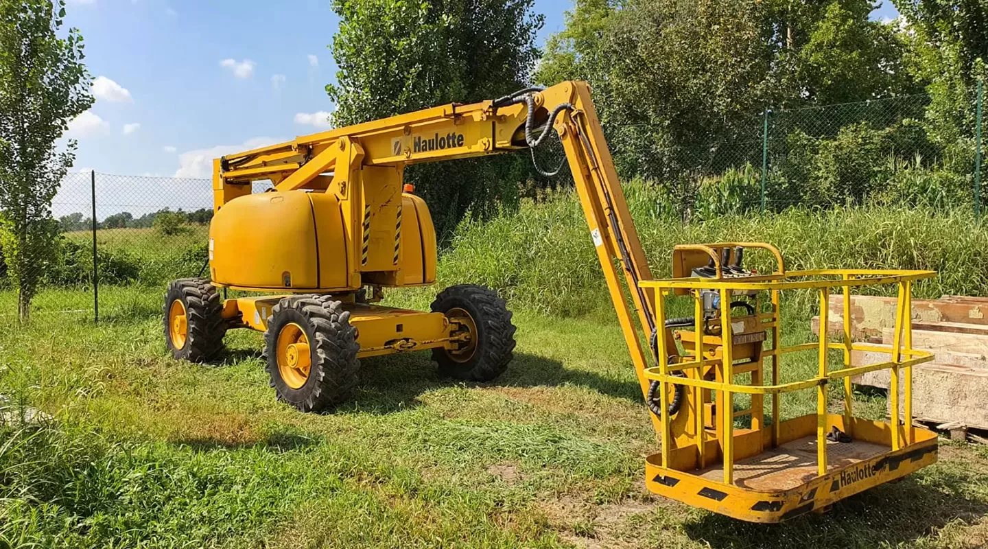 Market House Scavi - Azienda specializzata nel noleggio piattaforme aeree Bergamo e provincia